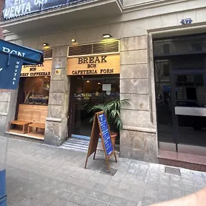 Break Bcn - & Coffeebar Affittacamere